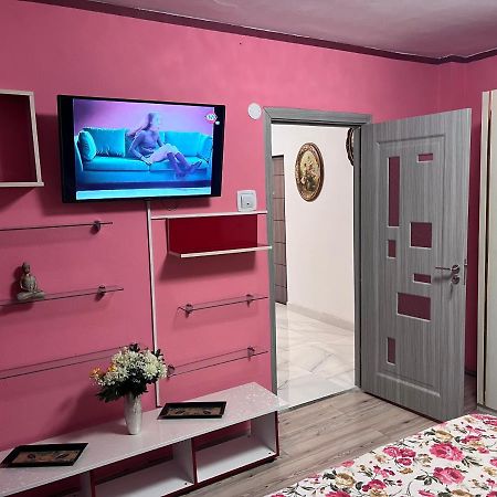 Apartament In Centrul Orasului Bacau Bagian luar foto