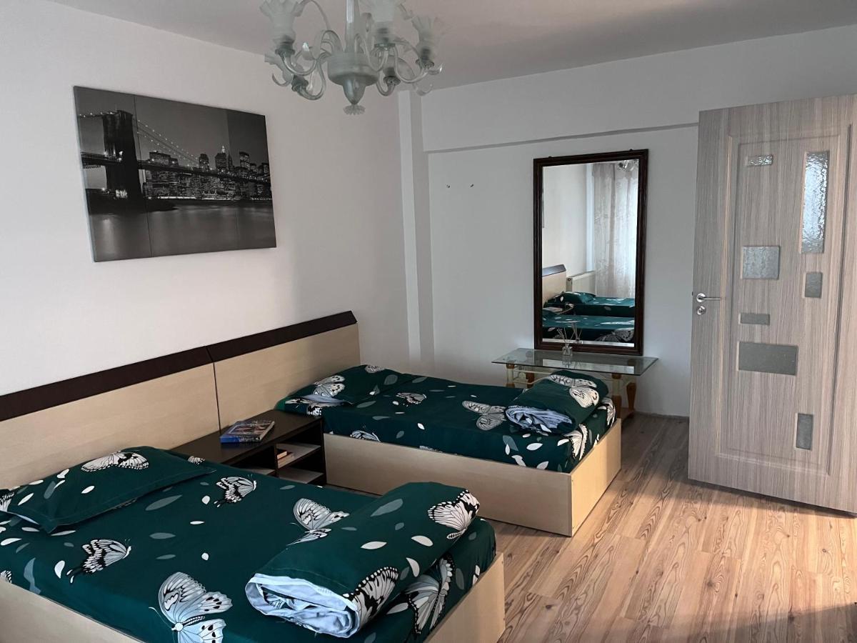 Apartament In Centrul Orasului Bacau Bagian luar foto